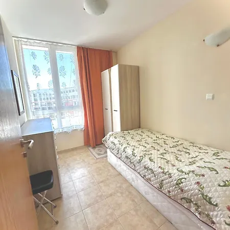 2 Bedrooms Anita A29 Slantschew brjag